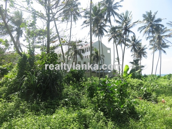Beachfront property with panoromic view
